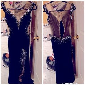 Black prom dress